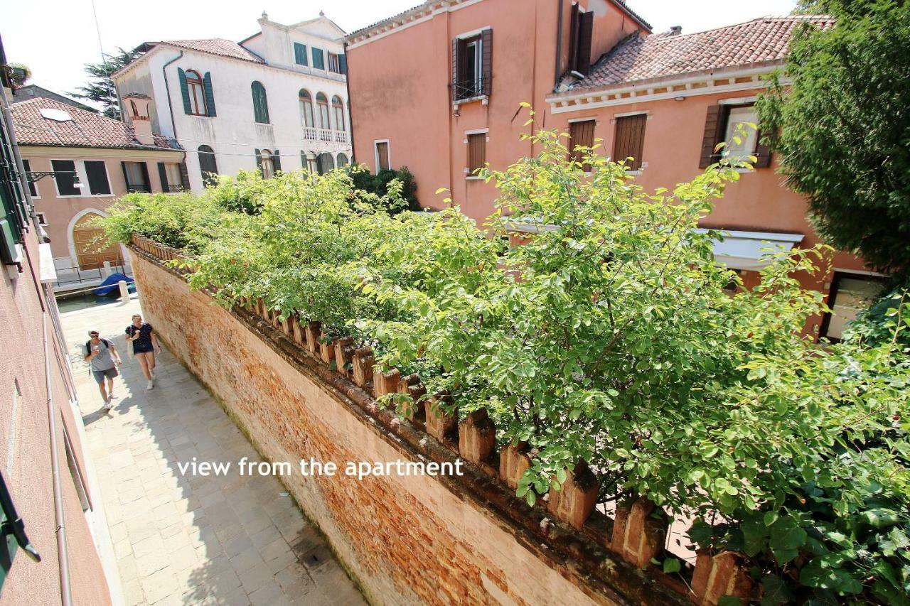 Peggy-Guggenheim Apartment Venice Exterior photo