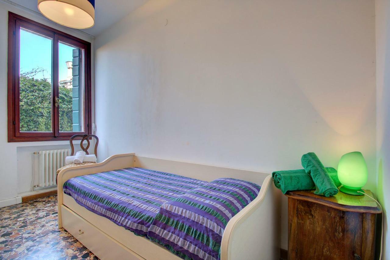 Peggy-Guggenheim Apartment Venice Exterior photo